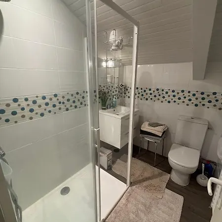 De La Normandie Bed & Breakfast Junhac